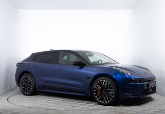 Подержанный автомобиль Zeekr 001 2023 года (3 фото)