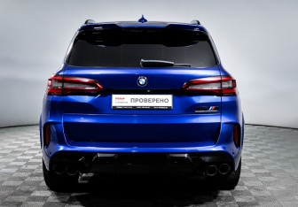 Подержанный автомобиль BMW X5 M 2021 года (6 фото)