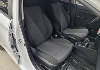 Подержанный автомобиль Hyundai Solaris Sedan 2021 года (18 фото)