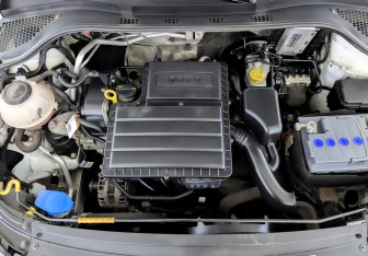 Подержанный автомобиль Skoda Rapid Liftback 2017 года (9 фото)