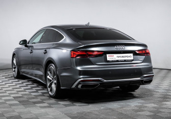 Подержанный автомобиль Audi A5 Liftback 2020 года (7 фото)