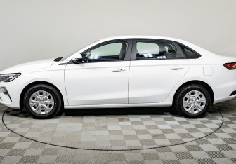 Подержанный автомобиль Geely Emgrand 2023 года (2 фото)