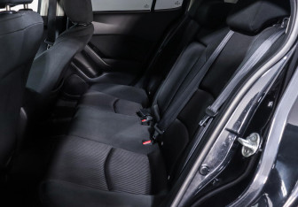 Подержанный автомобиль Mazda 3 Sedan 2014 года (12 фото)