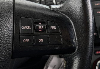 Подержанный автомобиль Mazda 6 Liftback 2012 года (28 фото)