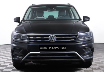 Подержанный автомобиль Volkswagen Tiguan 2019 года (2 фото)