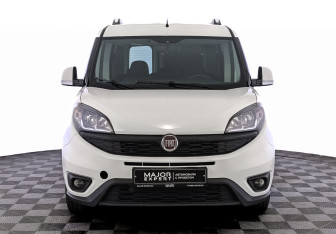 Подержанный автомобиль Fiat Doblo 2020 года (2 фото)