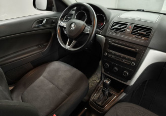 Подержанный автомобиль Skoda Yeti 2014 года (11 фото)