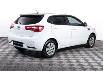 Подержанный автомобиль Kia Rio Hatchback 2012 года (5 фото)