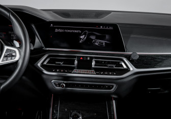 Подержанный автомобиль BMW X7 2020 года (13 фото)