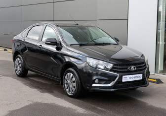 Подержанный автомобиль LADA (ВАЗ) Vesta Sedan 2021 года (3 фото)
