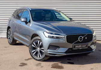 Подержанный автомобиль Volvo XC60 2021 года (3 фото)