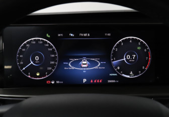Подержанный автомобиль Chery Tiggo 8 Pro Max 2022 года (11 фото)