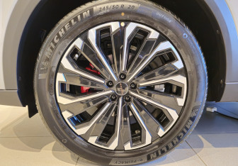 Новый Exeed RX 2025 (7 фото)