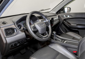 Подержанный автомобиль Chery Tiggo 4 2021 года (15 фото)