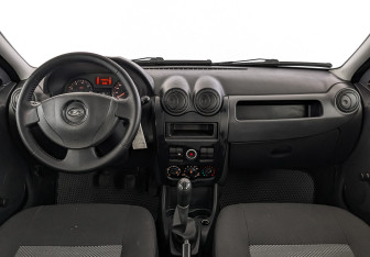 Подержанный автомобиль LADA (ВАЗ) Largus Wagon 2019 года (15 фото)