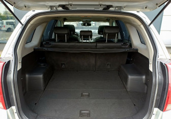 Подержанный автомобиль Chevrolet Captiva 2014 года (10 фото)