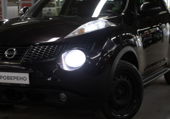 Подержанный автомобиль Nissan Juke 2013 года (21 фото)