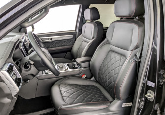 Подержанный автомобиль JAC T9 2024 года (20 фото)