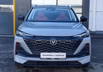 Подержанный автомобиль Changan CS55PLUS 2023 года (2 фото)