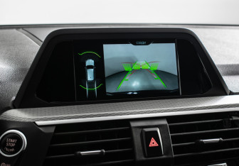 Подержанный автомобиль BMW X3 2019 года (15 фото)