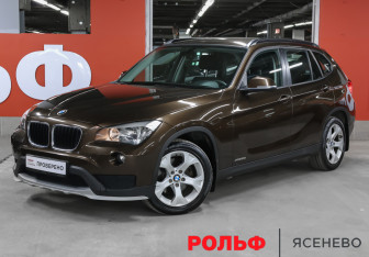 Подержанный автомобиль BMW X1 2014 года (1 фото)