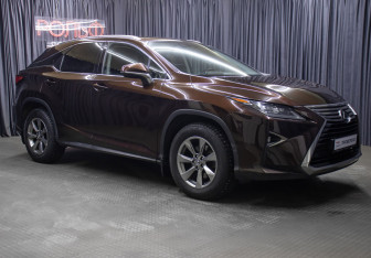 Подержанный автомобиль Lexus RX 2018 года (3 фото)