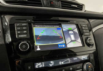 Подержанный автомобиль Nissan X-Trail 2017 года (17 фото)