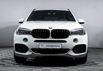 Подержанный автомобиль BMW X5 2015 года (2 фото)