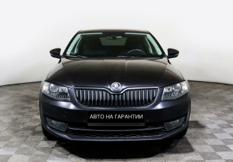Подержанный автомобиль Skoda Octavia Liftback 2016 года (2 фото)