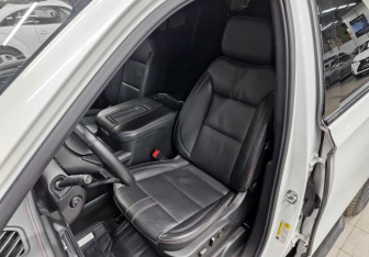 Подержанный автомобиль Chevrolet Tahoe 2021 года (20 фото)