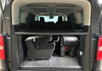 Подержанный автомобиль Citroen SpaceTourer 2020 года (13 фото)