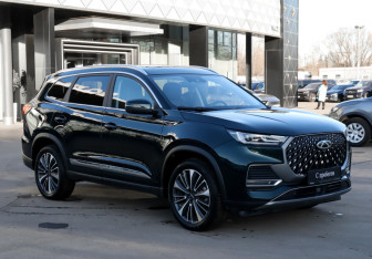 Подержанный автомобиль Chery Tiggo 8 Pro Max 2023 года (3 фото)