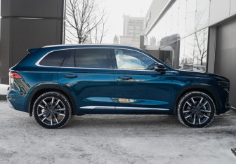 Подержанный автомобиль Geely Monjaro 2023 года (4 фото)