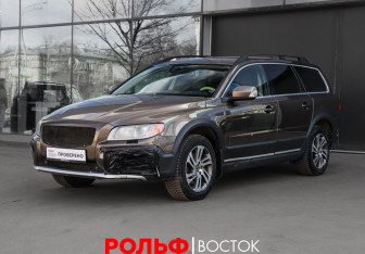 Подержанный автомобиль Volvo XC70 2011 года (1 фото)