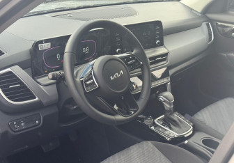 Новый Kia Seltos 2025 (10 фото)