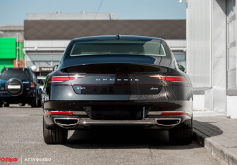 Новый Genesis G90 2024 (3 фото)