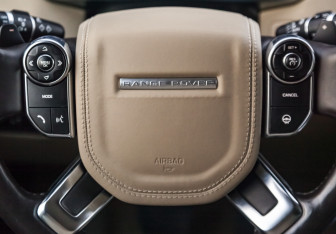 Подержанный автомобиль Land Rover Range Rover 2013 года (14 фото)