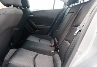 Подержанный автомобиль Mazda 3 Sedan 2014 года (9 фото)