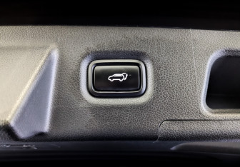 Подержанный автомобиль Hyundai Santa Fe 2022 года (27 фото)