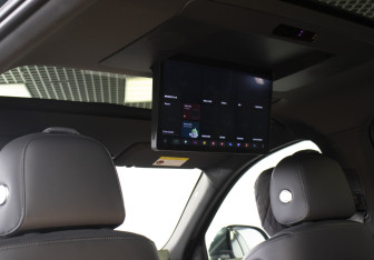 Подержанный автомобиль LiXiang L7 2023 года (18 фото)