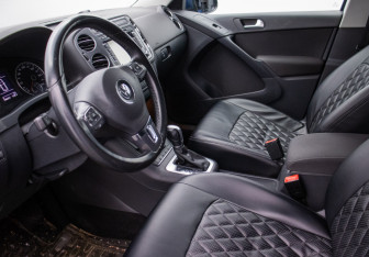 Подержанный автомобиль Volkswagen Tiguan 2014 года (10 фото)