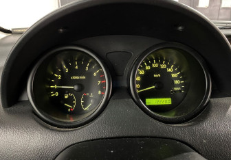 Подержанный автомобиль Chevrolet Aveo Hatchback 2007 года (12 фото)