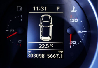 Подержанный автомобиль SEAT Altea 2012 года (15 фото)