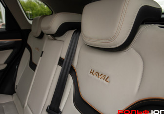 Подержанный автомобиль Haval Jolion 2021 года (16 фото)
