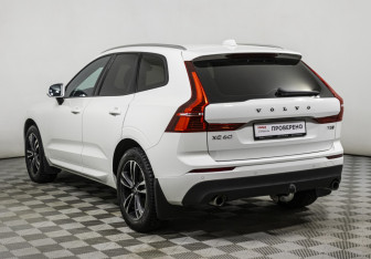 Подержанный автомобиль Volvo XC60 2019 года (7 фото)
