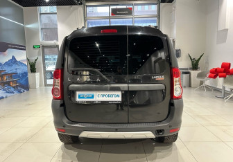 Подержанный автомобиль LADA (ВАЗ) Largus Wagon 2020 года (5 фото)