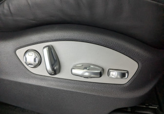 Подержанный автомобиль Porsche Macan 2014 года (27 фото)