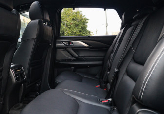 Подержанный автомобиль Mazda CX-9 2021 года (8 фото)