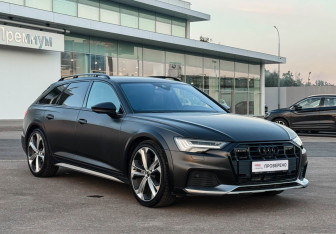 Подержанный автомобиль Audi A6 allroad 2021 года (3 фото)