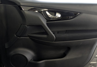 Подержанный автомобиль Nissan Qashqai 2018 года (25 фото)